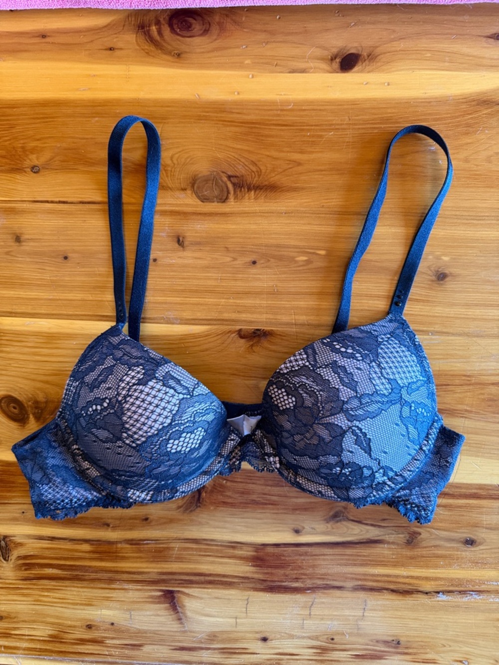 Victoria's Secret Black Lace Underwire Push-Up Bra